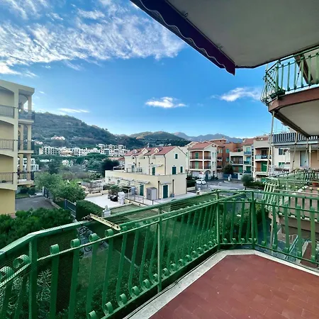 800m From The Sea, With Balcony And Wifi Apartment