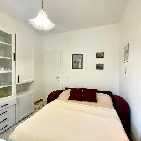 800m From The Sea, With Balcony And Wifi